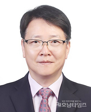 김철준 목포시의회 사무국장.